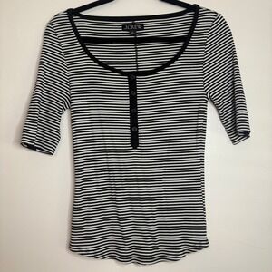 J.Crew Striped Ribbed Top Henley Style 3/4 Sleeve Black White Size M